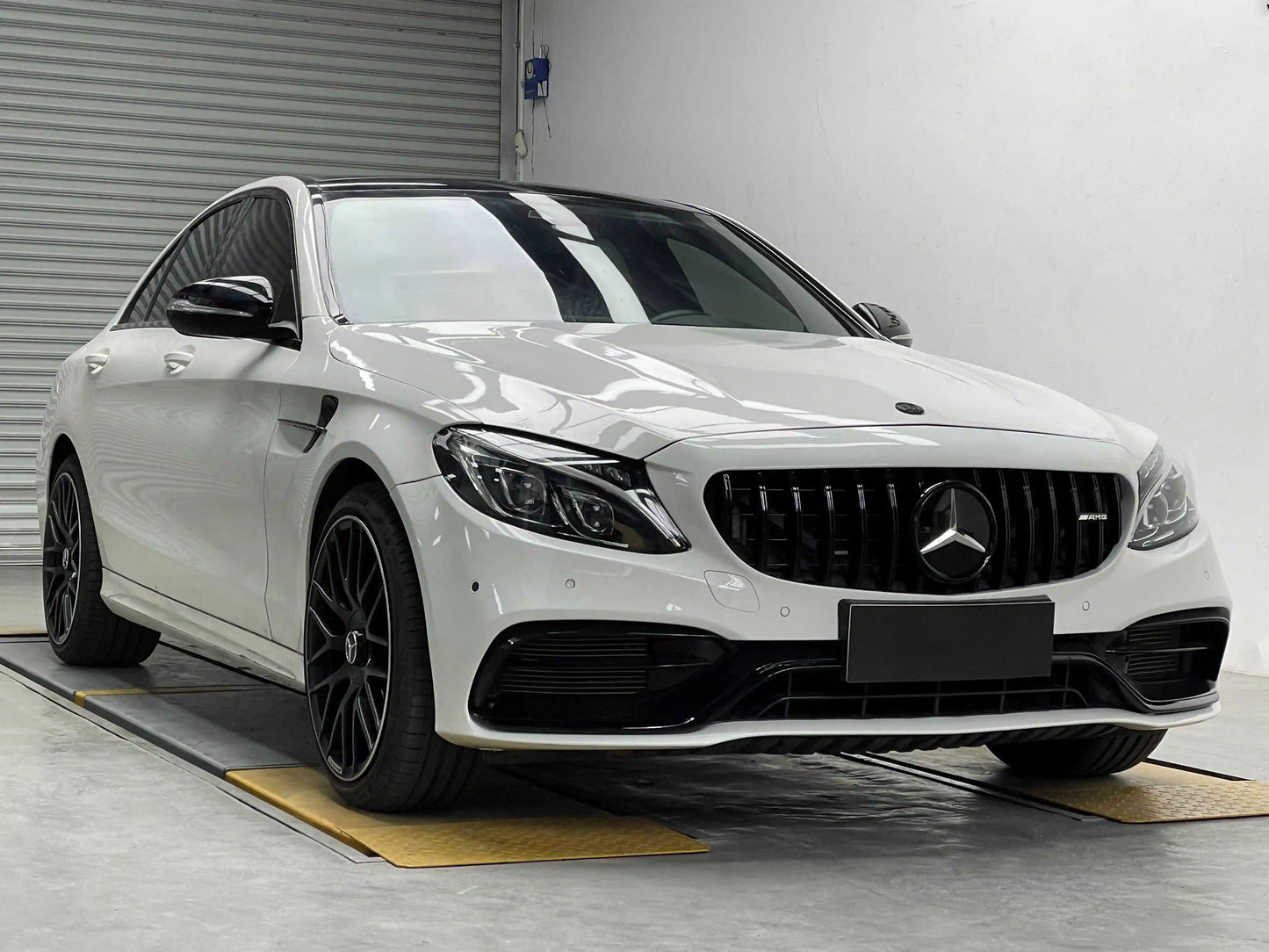 Mercedes C Class AMG C63 Body Kit & Flat Angle Hood for 2015-2021 W205