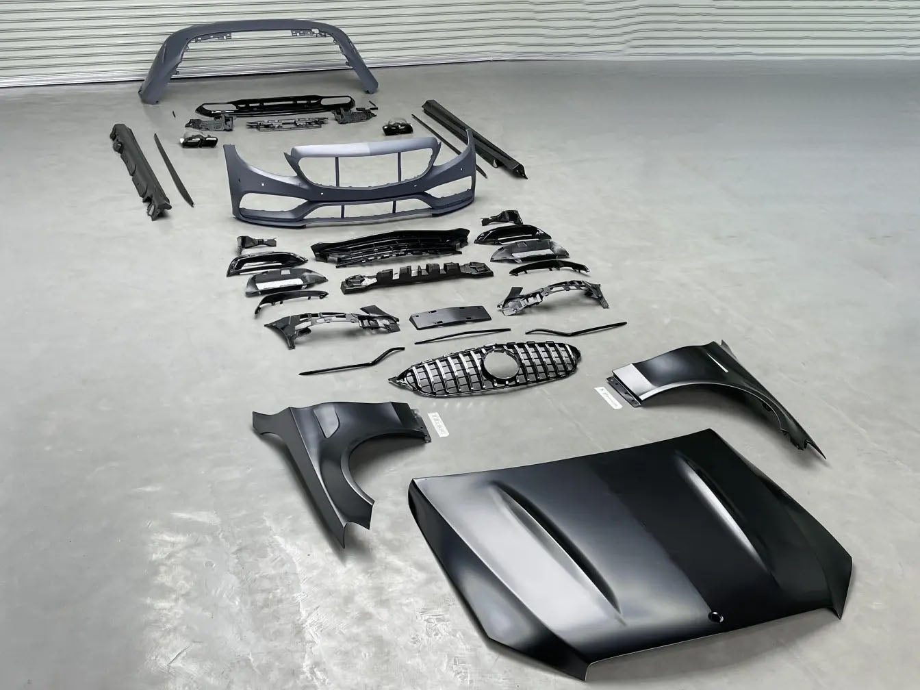 Mercedes C Class AMG C63 Body Kit for 2015-2021 W205 C300 4MATIC and C300