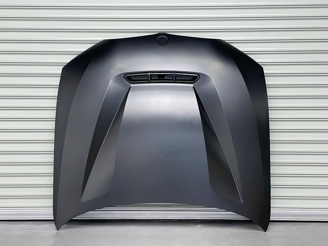 bmw-3-series-cs-hood