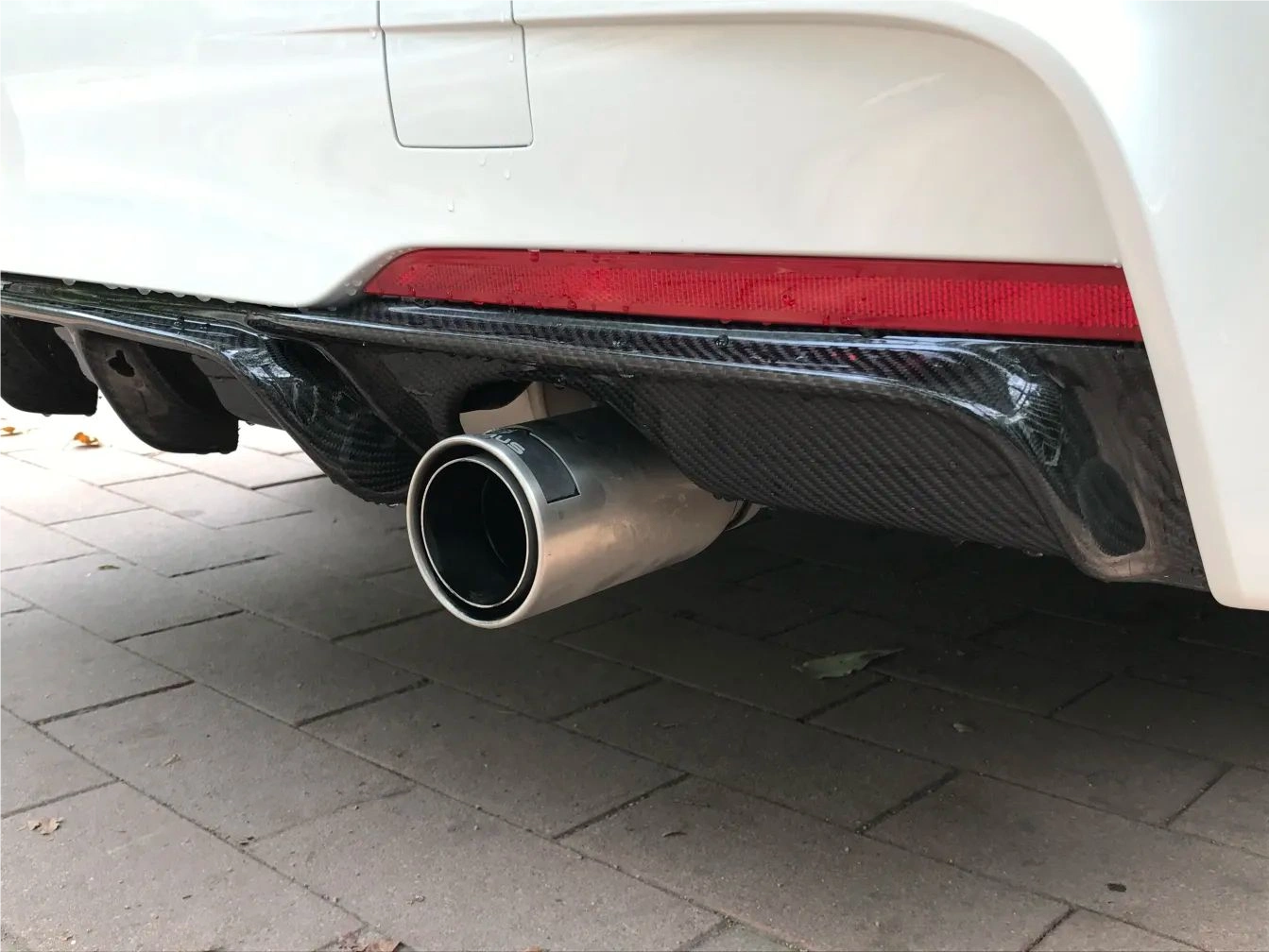 bmw-f30-m-sport-exhaust-tip