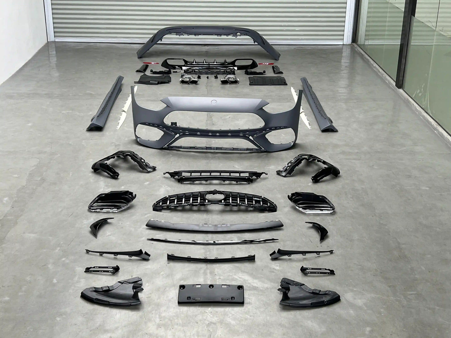 Mercedes C Class AMG C63 Body Kit for 2021-2024 W206 C300 C200 C180