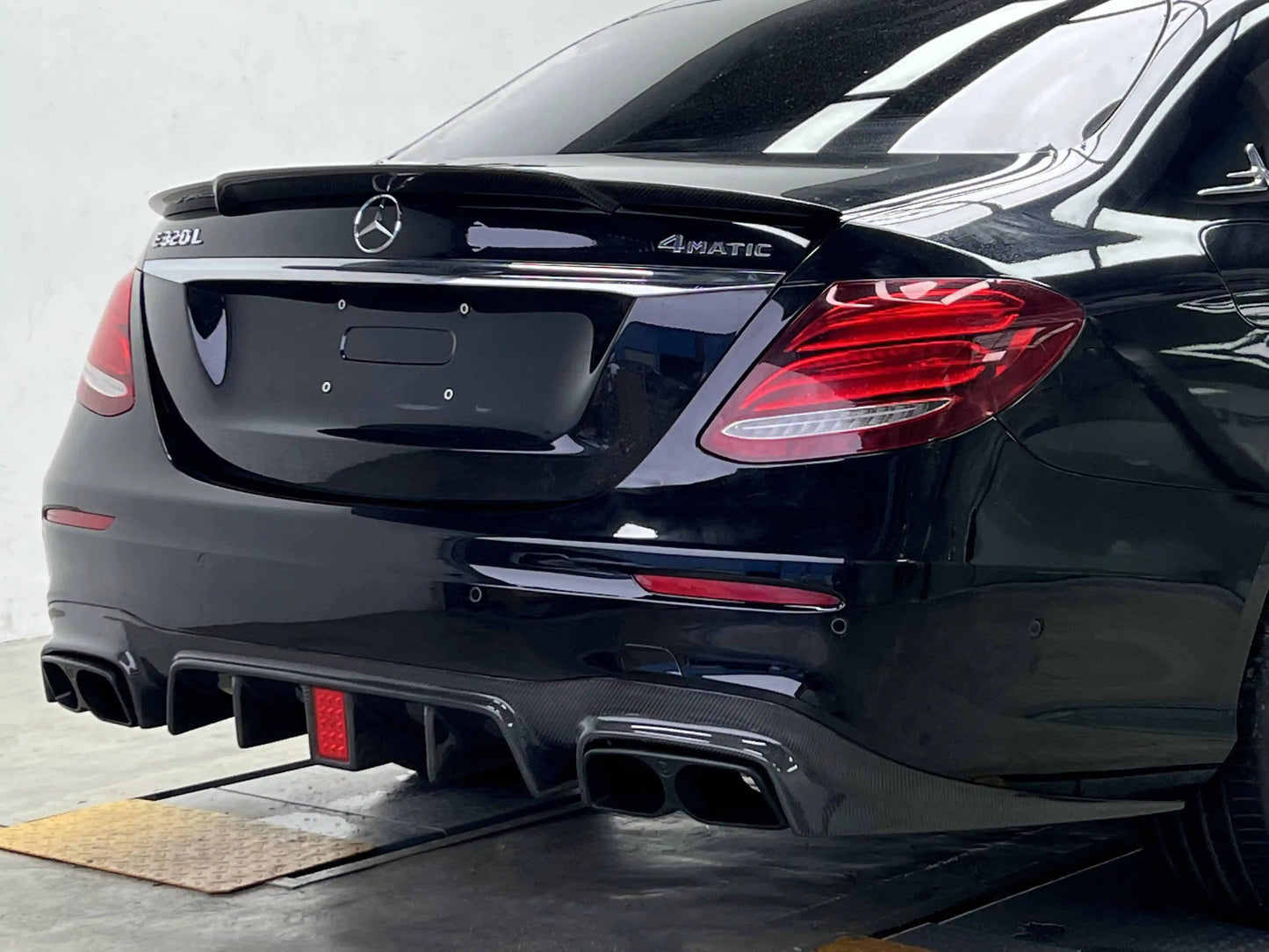 Mercedes E63 Body Kit for 2016-2020 Standing Star W213 E300 E350 E450