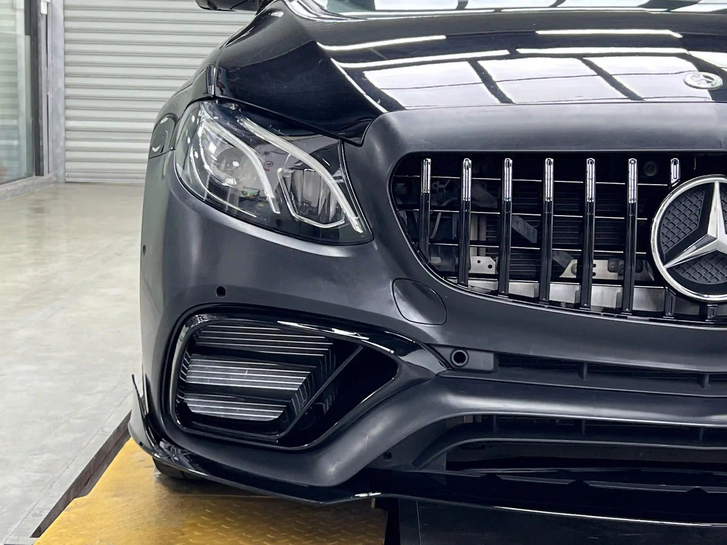 Mercedes AMG E63 Brabus Style Front Lip and Air Blade for 2016-2020 W213