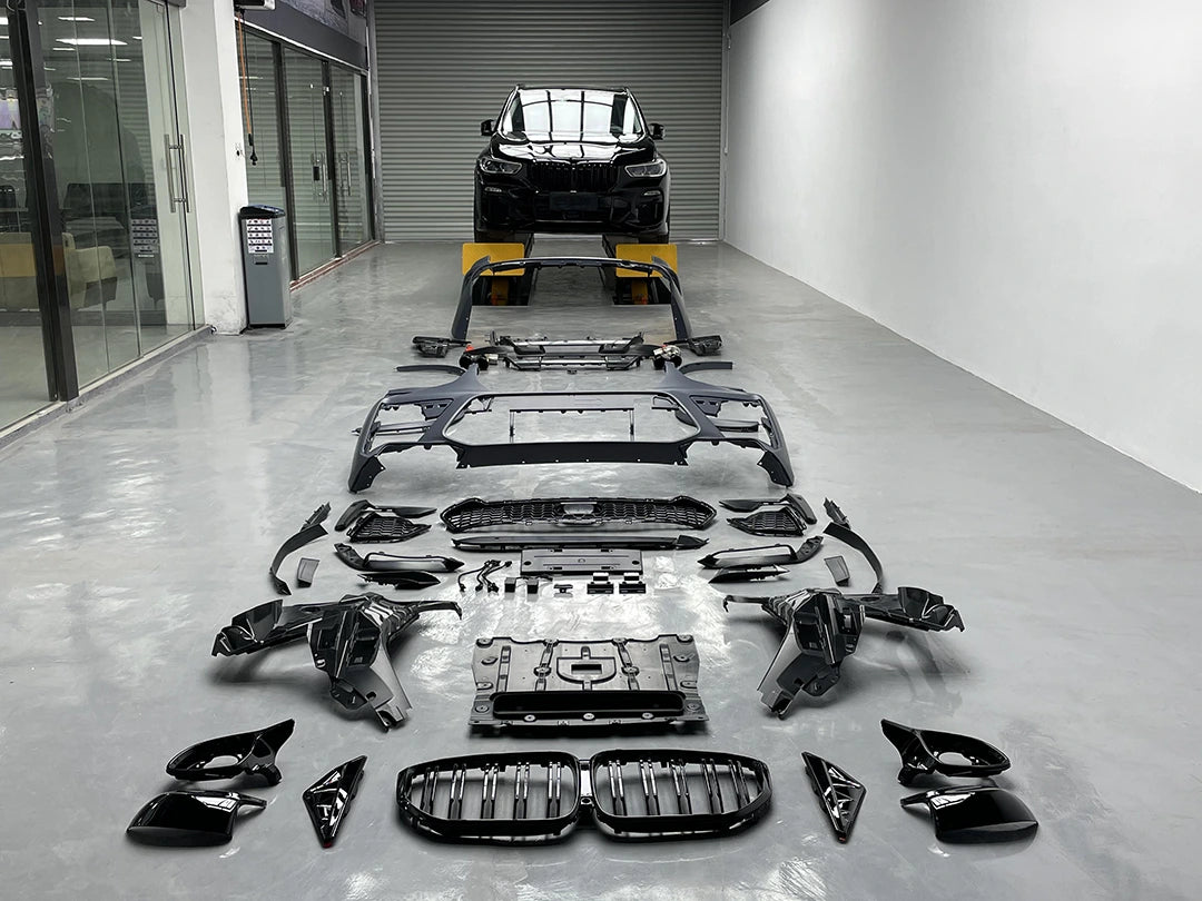 BMW 2018-2023 X5M Conversion Body Kit for X5 G05 xDrive40i M50i