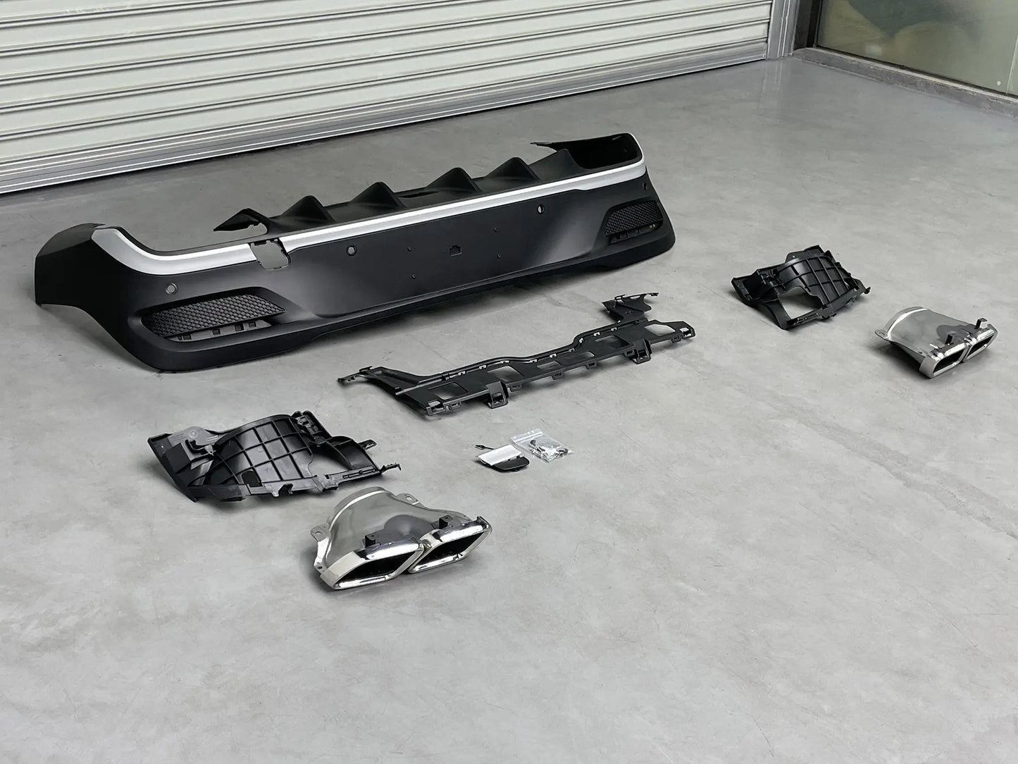 Mercedes Benz Coupe GLE 63 AMG Body Kit for 2020-2024 W167 GLE 450