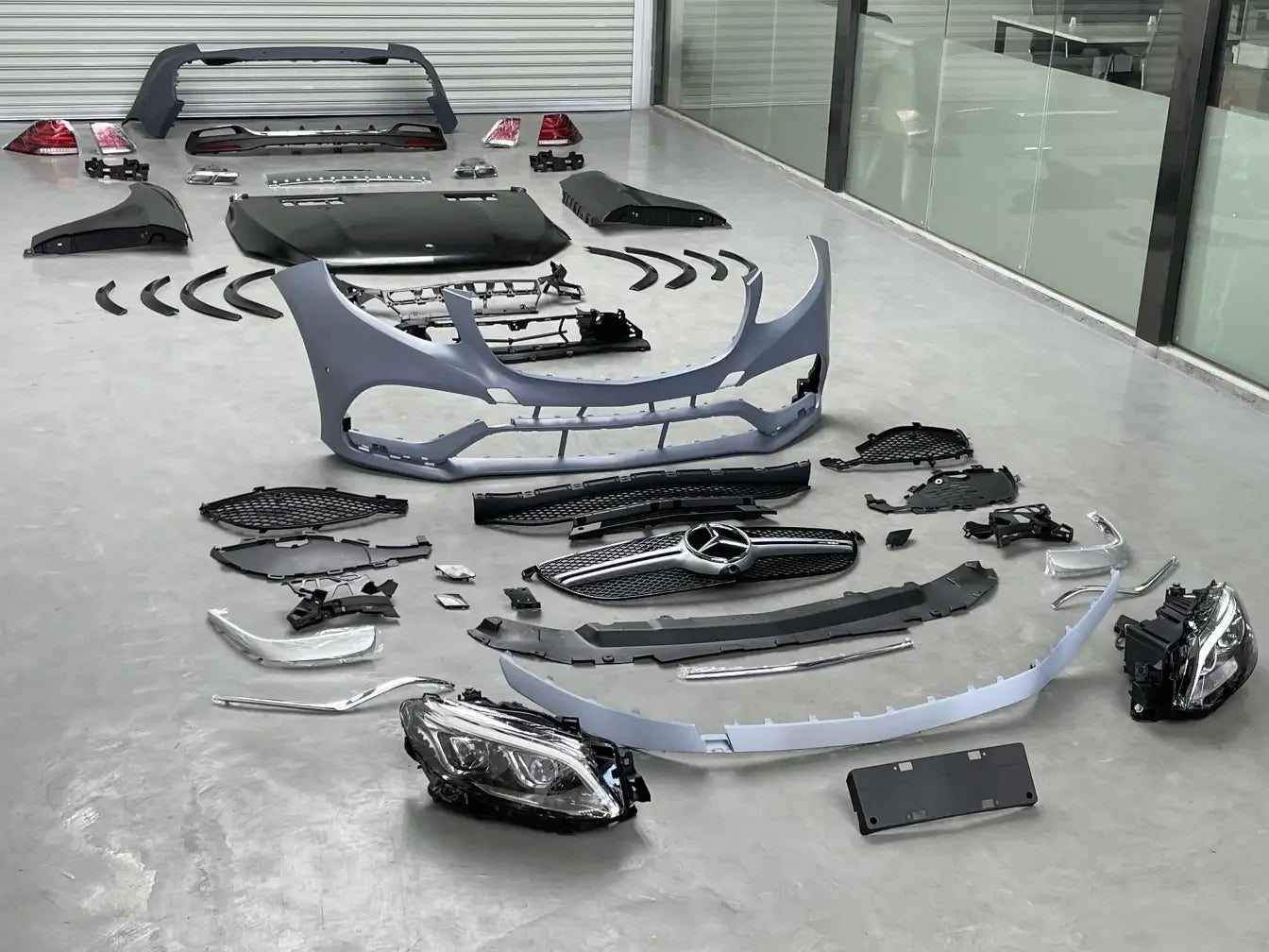 Mercedes 2015 GLE 63 Body Kit for 2012-2015 W166 ML 250 350 400 500