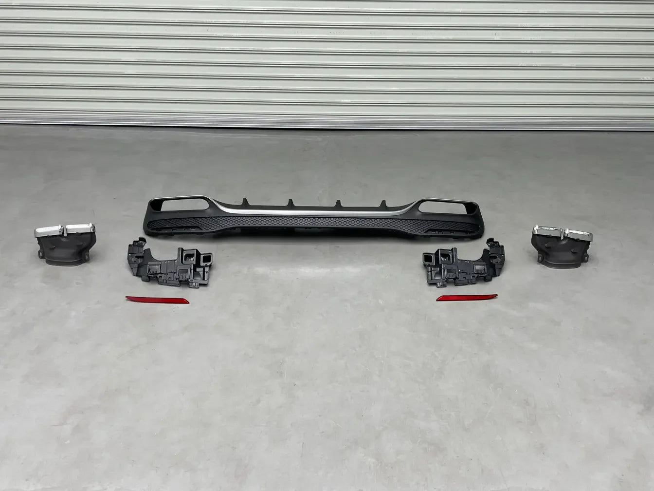 Mercedes 2015 GLE 63 Body Kit for 2012-2015 W166 ML 250 350 400 500